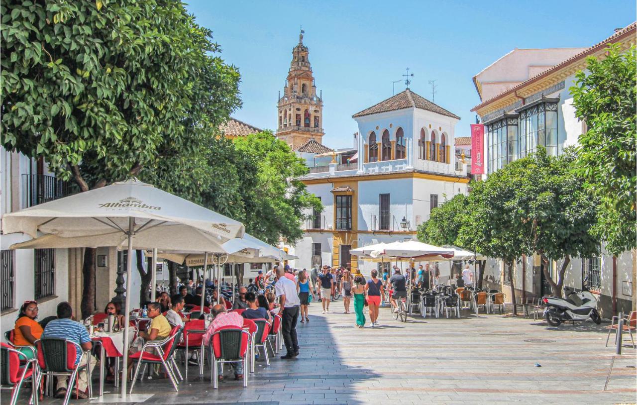 Beautiful Apartment In Cordoba With Kitchenette Esterno foto